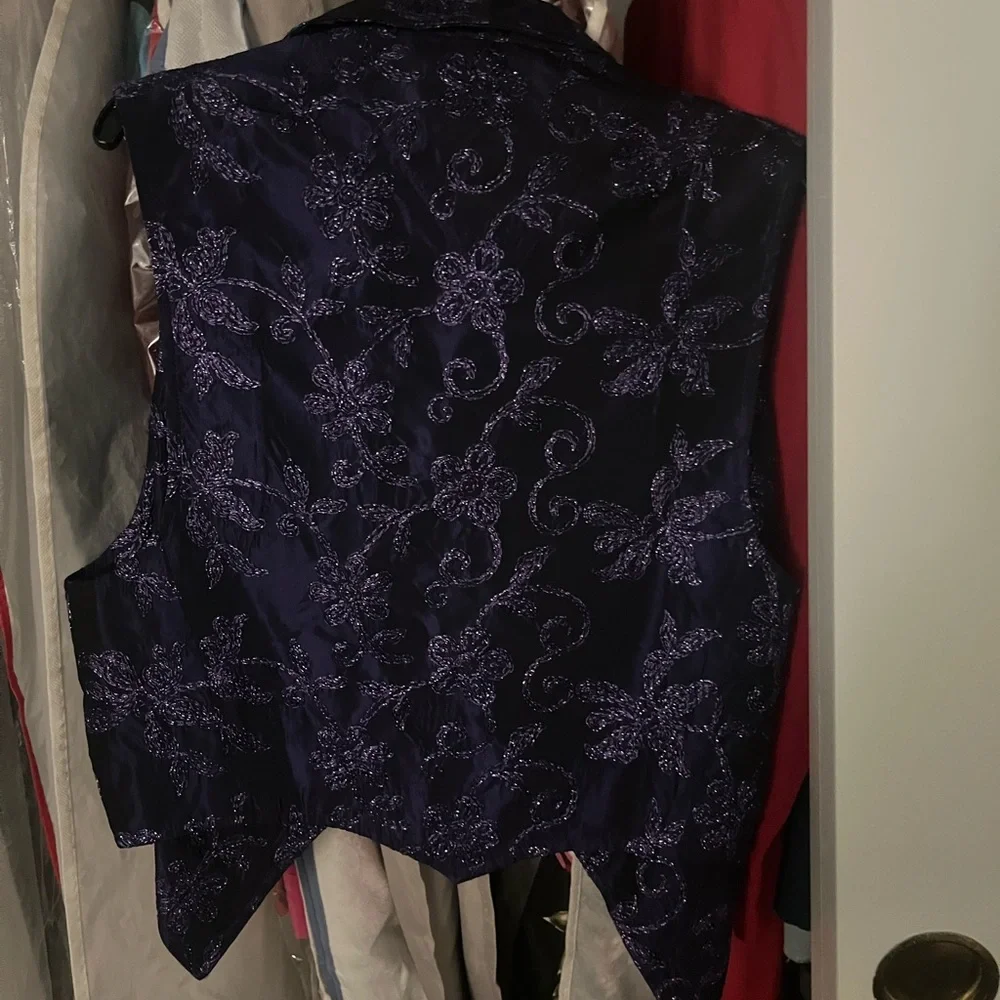 Purple Floral Women's Vest Size Small - Picture 3 of 3